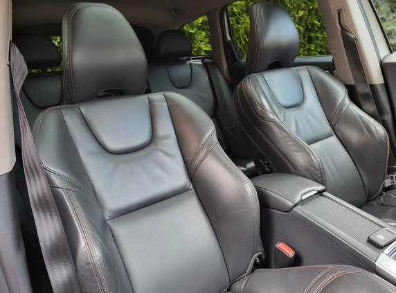 Volvo XC 60 cena 84500 przebieg: 140000, rok produkcji 2014 z Skawina małe 154